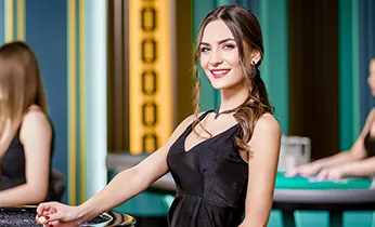Hỗ trợ khách hàng 24/7 678win